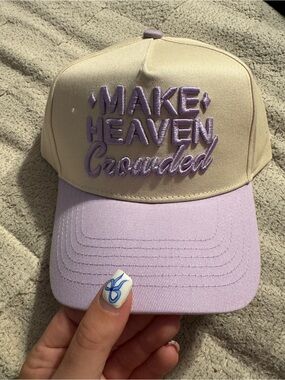 "Make Heaven Crowded" Embroidered Two-Tone Baseball Cap - Cream & Lavender